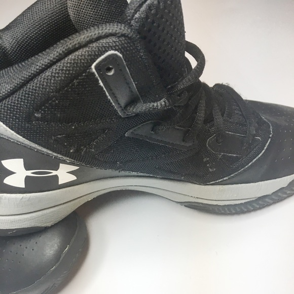 Under Armour kids sneakers 👟 7 - Picture 8 of 8
